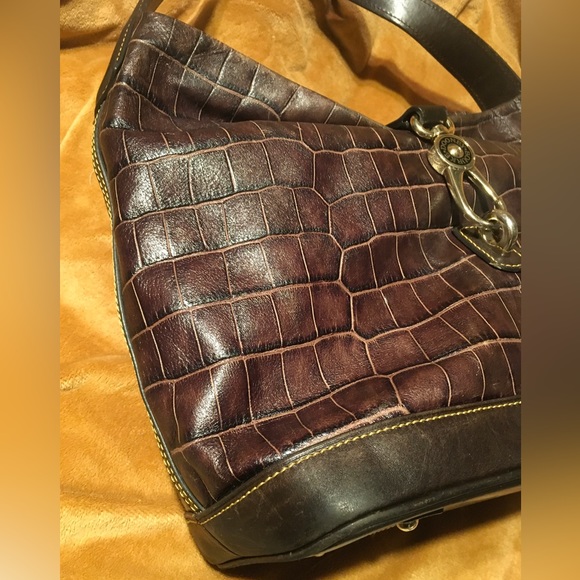 Dooney Bourke Croc Embossed Leather Hobo Shoulder Handbag Clip Lock w/Key Fab - Picture 8 of 16